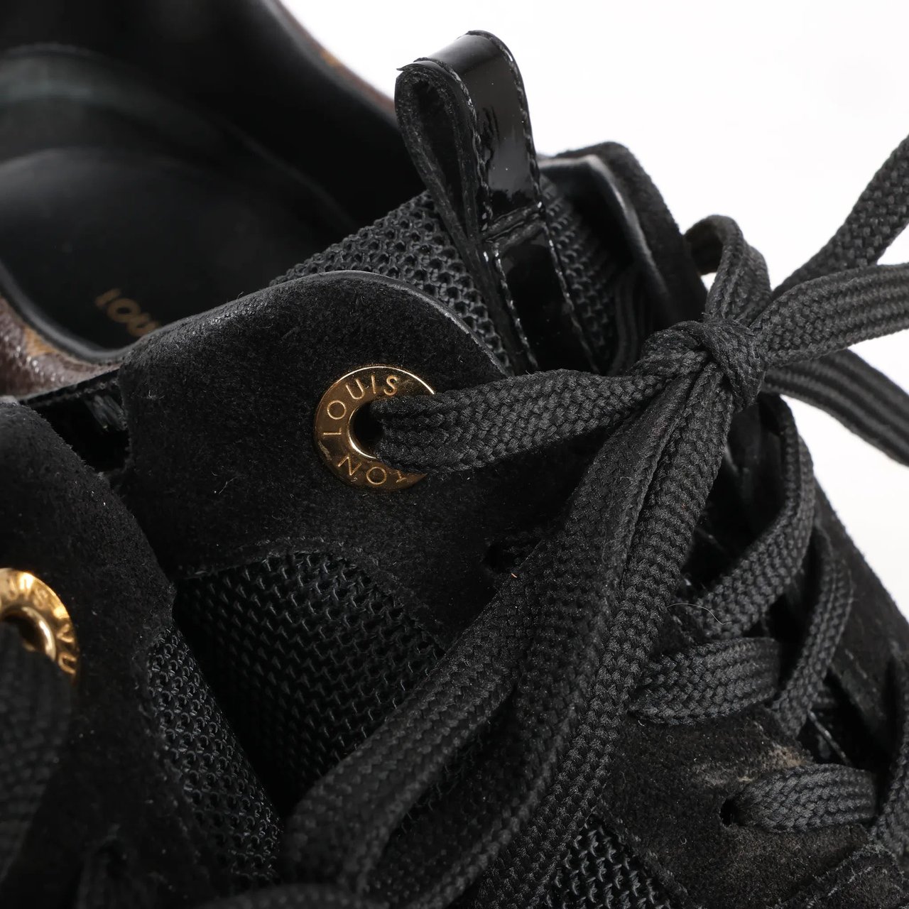 Louis Vuitton Louis Vuitton Runaway line 21 years Mesh Sneakers in Black, Size 40.5 EU Divers