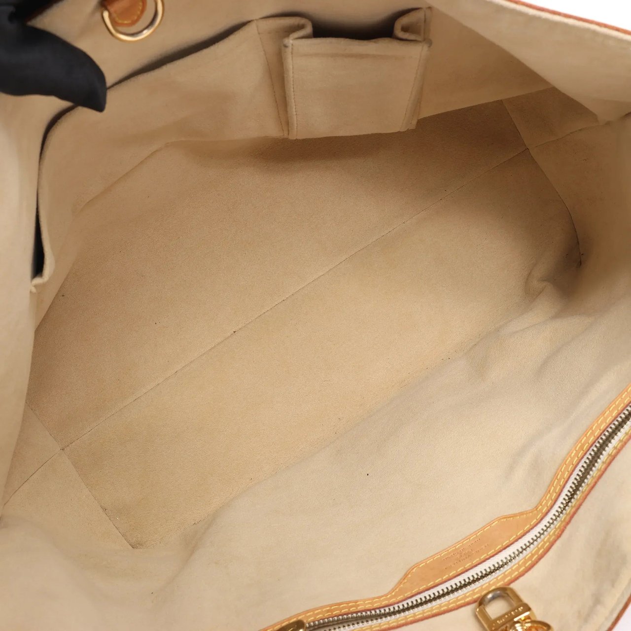 Louis Vuitton Louis Vuitton Damier Azur Hampstead MM Handbag N51206 Divers