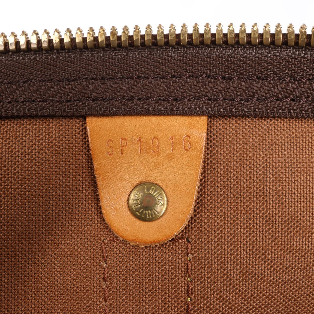 Louis Vuitton Louis Vuitton Monogram Canvas Keepall 55 Travel Bag M41424 Bruin