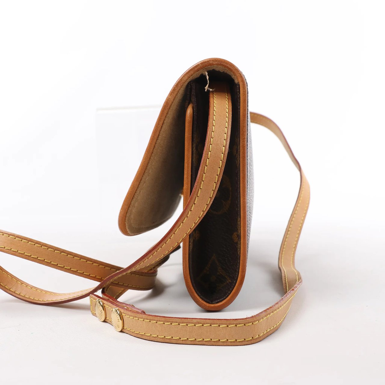 Louis Vuitton Louis Vuitton Monogram Canvas Pochette Twin GM Shoulder Bag M51852 Bruin