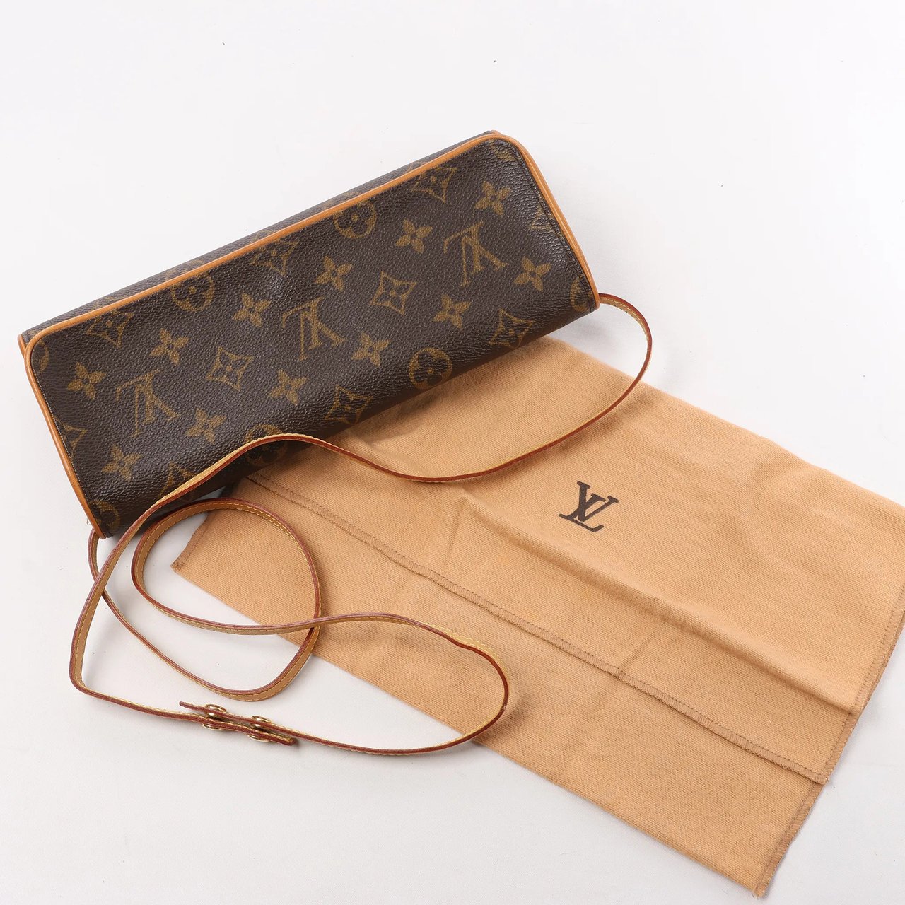 Louis Vuitton Louis Vuitton Monogram Canvas Pochette Twin GM Shoulder Bag M51852 Bruin