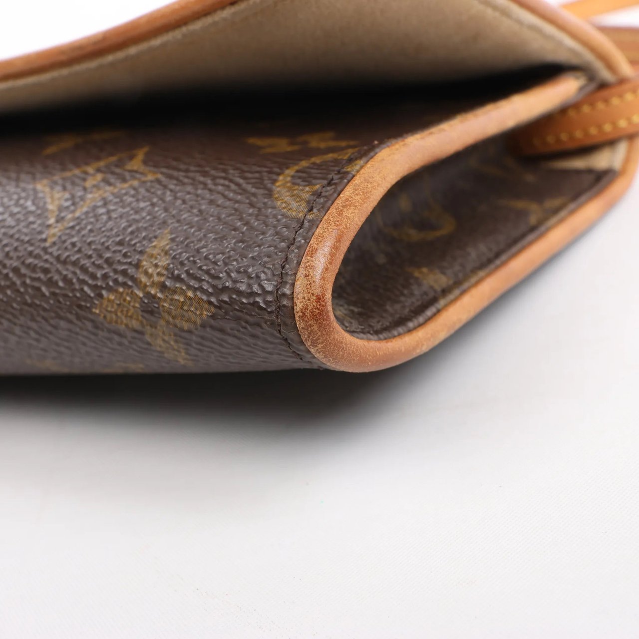 Louis Vuitton Louis Vuitton Monogram Canvas Pochette Twin GM Shoulder Bag M51852 Bruin