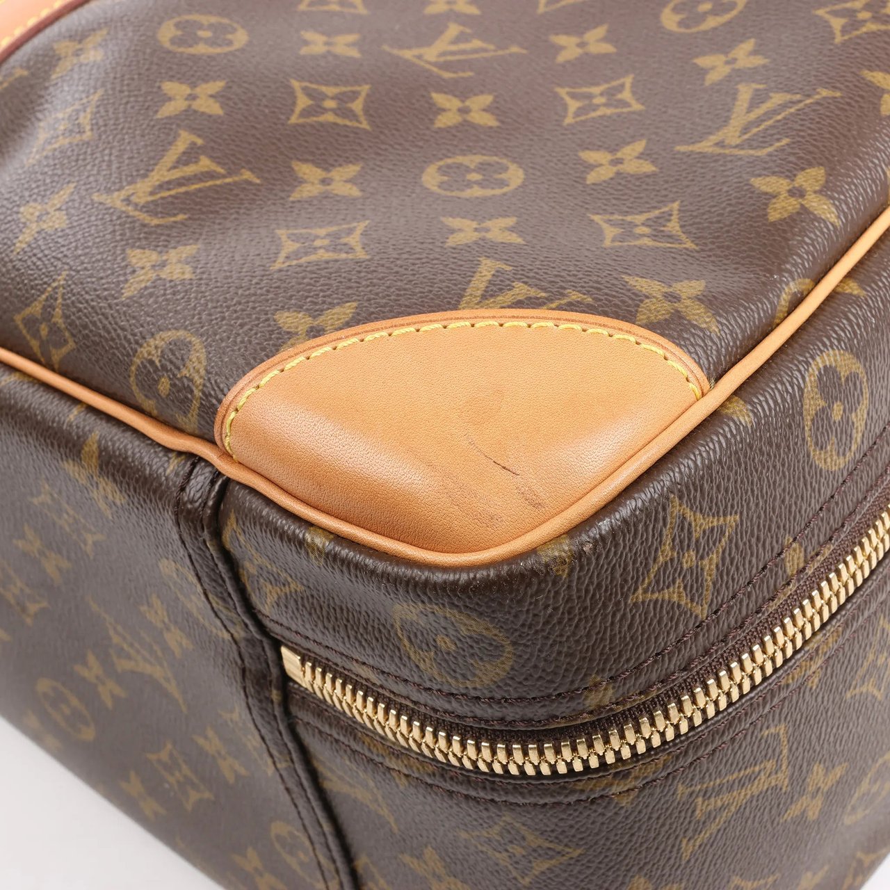 Louis Vuitton Louis Vuitton Monogram Canvas Sirius 55 Travel Bag M41404 Bruin