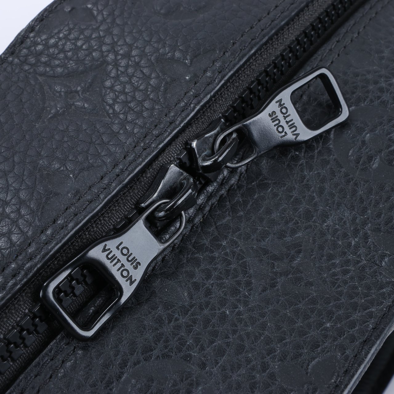 Louis Vuitton Louis Vuitton Monogram Emboss Soft Trunk 2Way Handbag in Black M57410 Zwart