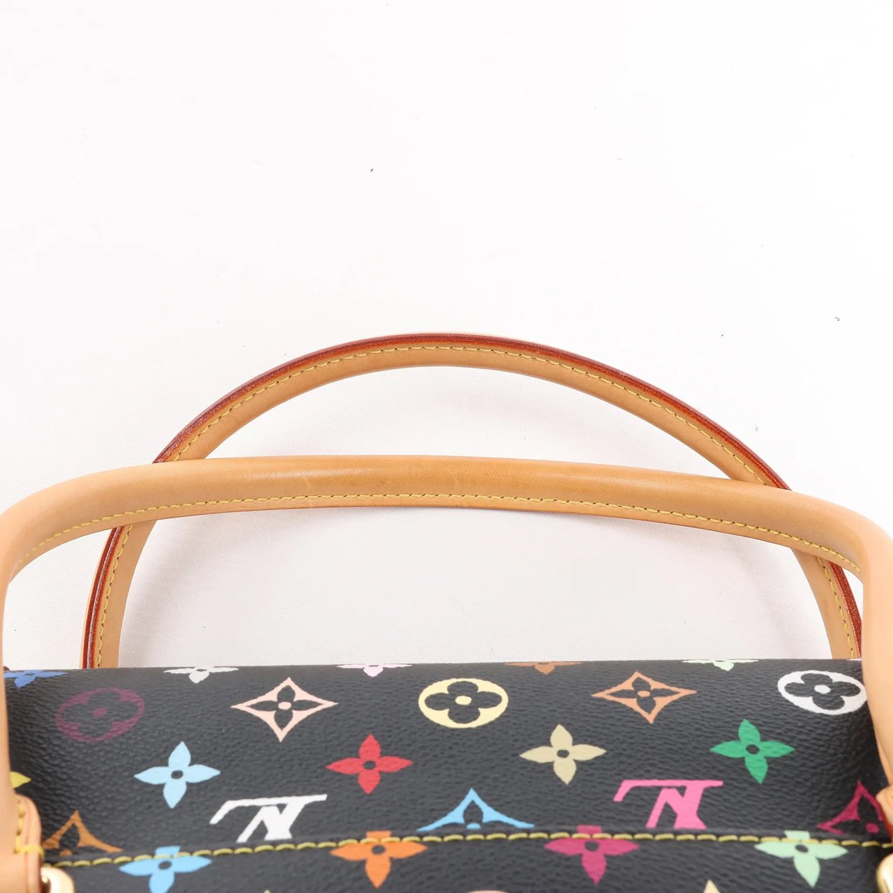 Louis Vuitton Louis Vuitton Monogram Multicolor Beverly MM Handbag in Black Divers