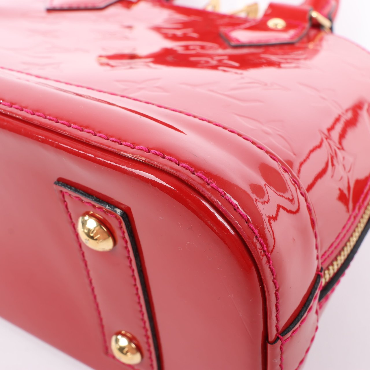 Louis Vuitton Louis Vuitton Monogram Vernis Alma BB Handbag in Red M91606 Rood