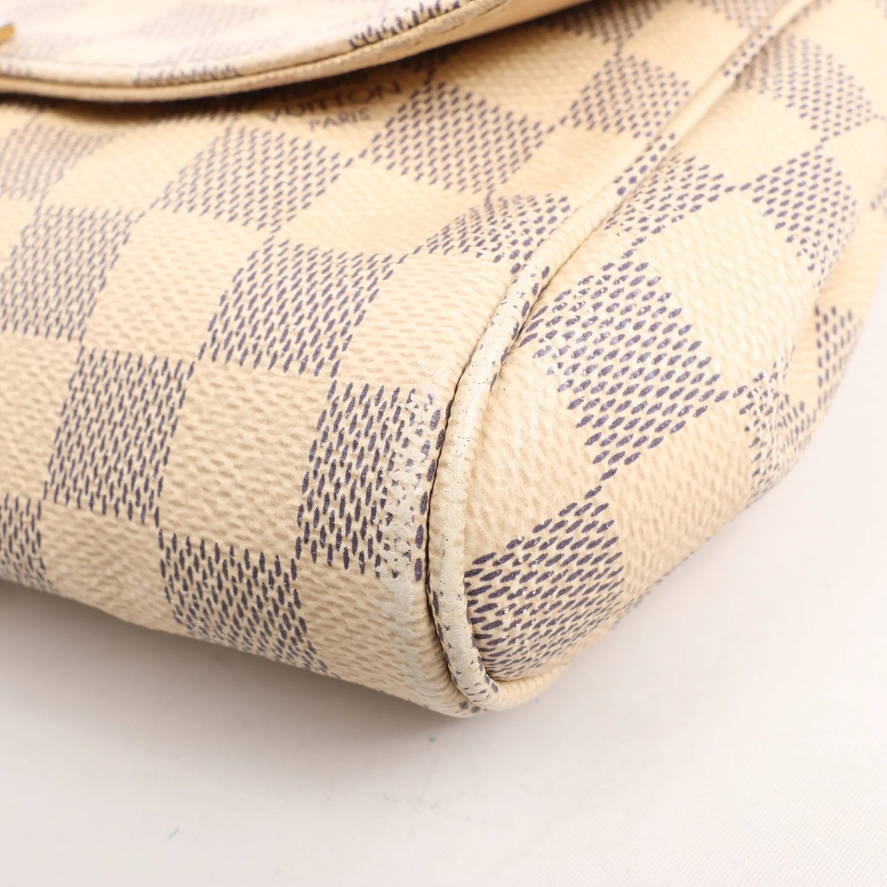 Louis Vuitton Louis Vuitton Favorite MM Damier Azur Shoulder Bag in Beige N41275 Beige