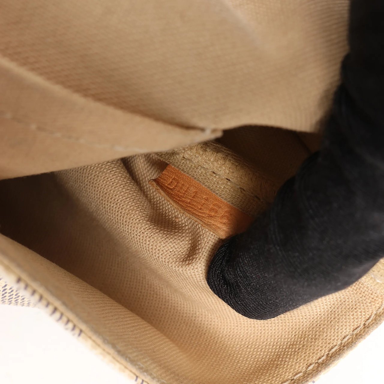 Louis Vuitton Louis Vuitton Favorite MM Damier Azur Shoulder Bag in Beige N41275 Beige