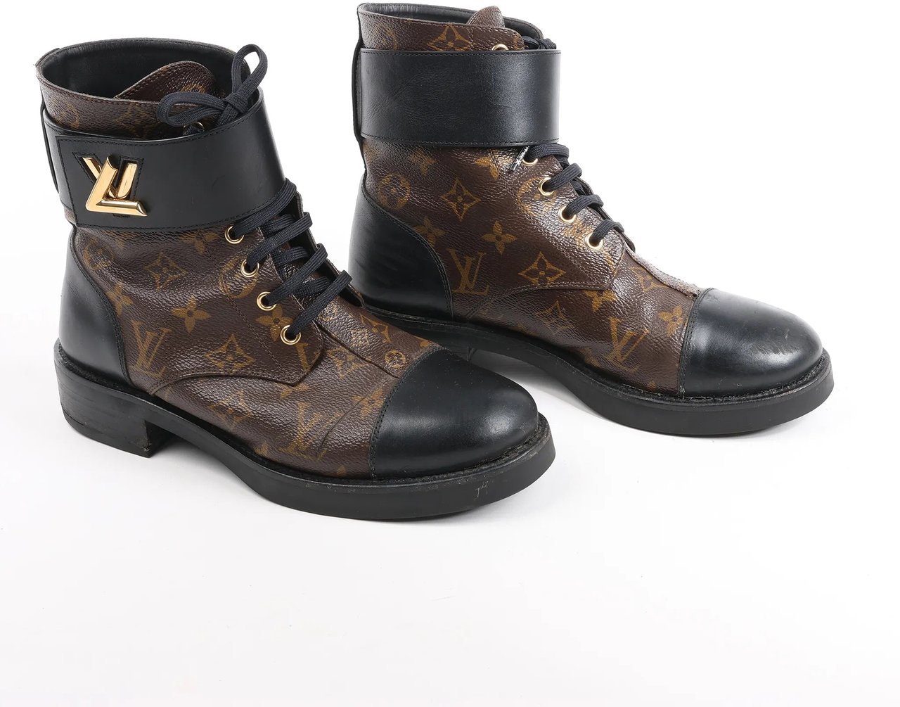 Louis Vuitton Louis Vuitton Monogram Wonderland Flat Ranger Ankle Boots in Black, Size 39 EU Bruin