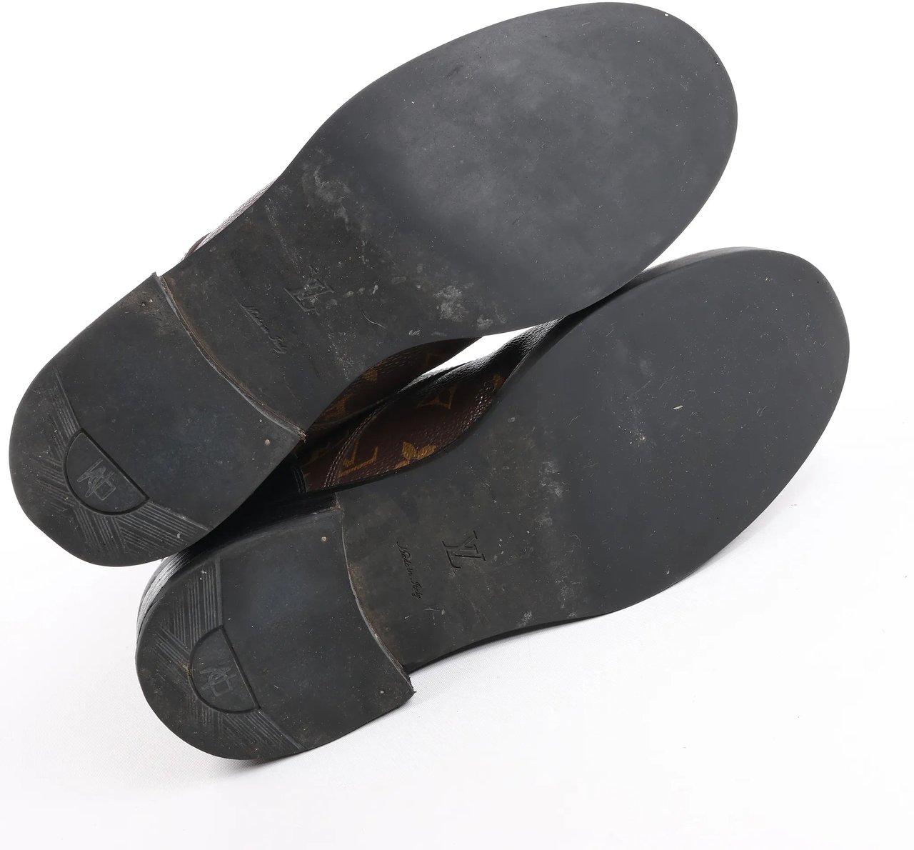 Louis Vuitton Louis Vuitton Monogram Wonderland Flat Ranger Ankle Boots in Black, Size 39 EU Bruin