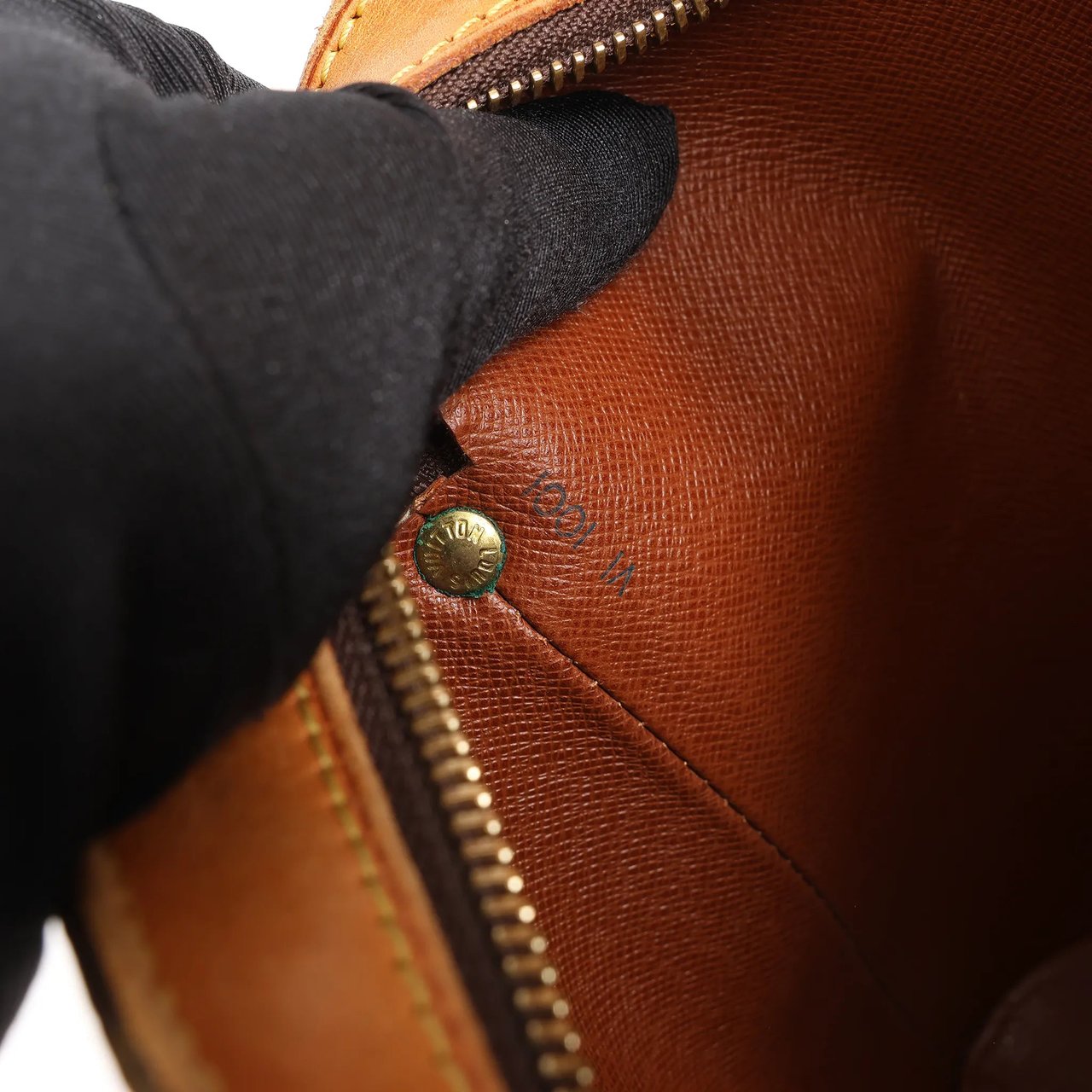 Louis Vuitton Louis Vuitton Drouot Monogram Canvas Crossbody Bag in Brown M51290 Bruin