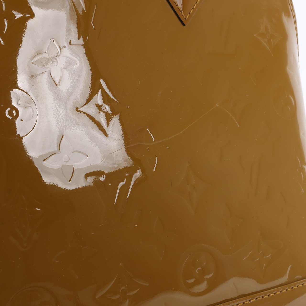 Louis Vuitton Louis Vuitton Vernis Alma Handbag in Olive M91582 Bruin