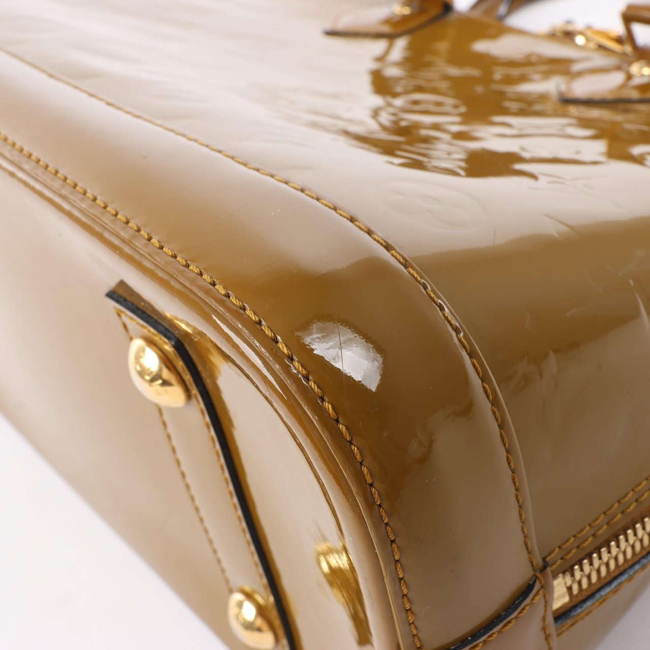 Louis Vuitton Louis Vuitton Vernis Alma Handbag in Olive M91582 Bruin