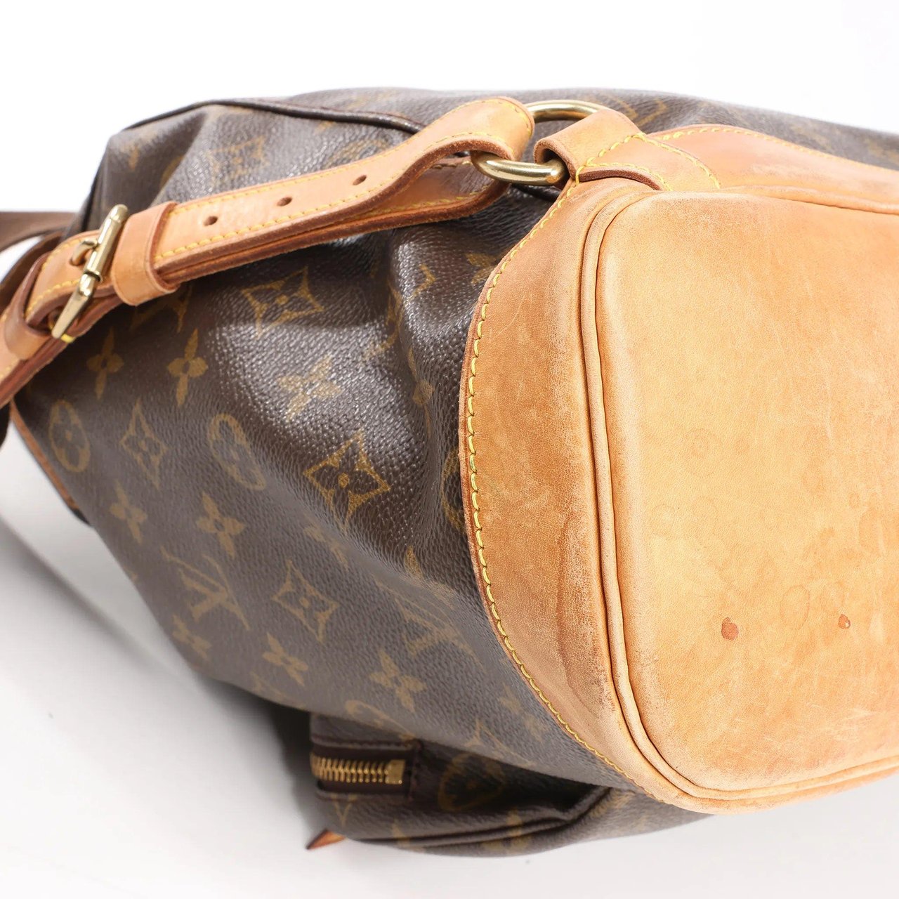 Louis Vuitton Louis Vuitton Montsouris GM Monogram Canvas Vintage Backpack in Brown M51135 Bruin