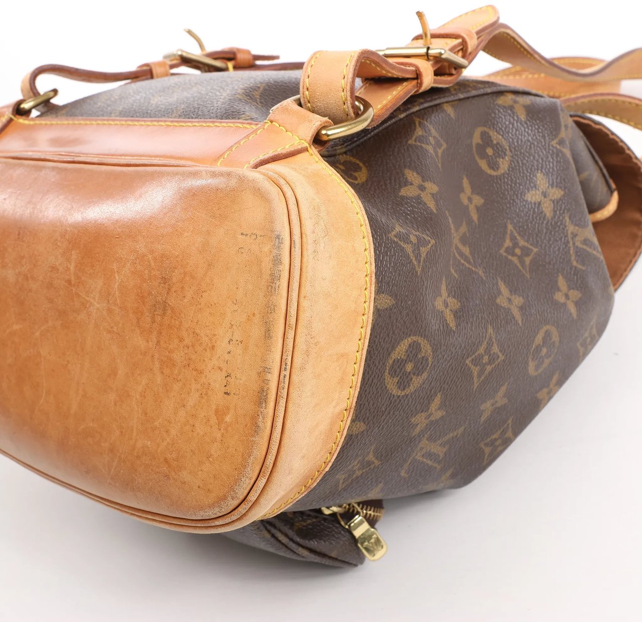 Louis Vuitton Louis Vuitton Montsouris MM Monogram Canvas Vintage Backpack in Brown M51136 Bruin