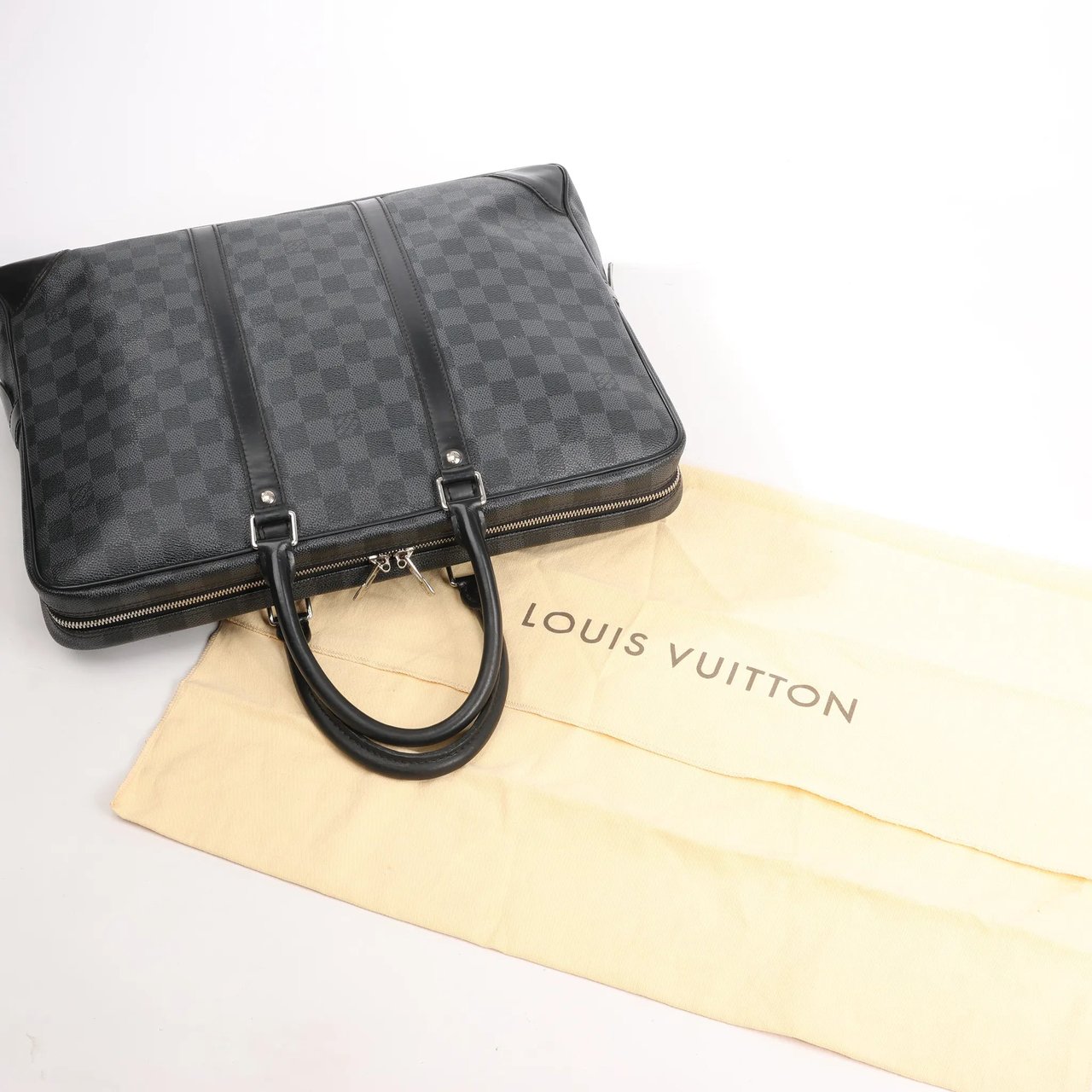 Louis Vuitton Louis Vuitton Porte Documents Voyages Damier Graphite Handbag in Dark Gray N41125 Grijs