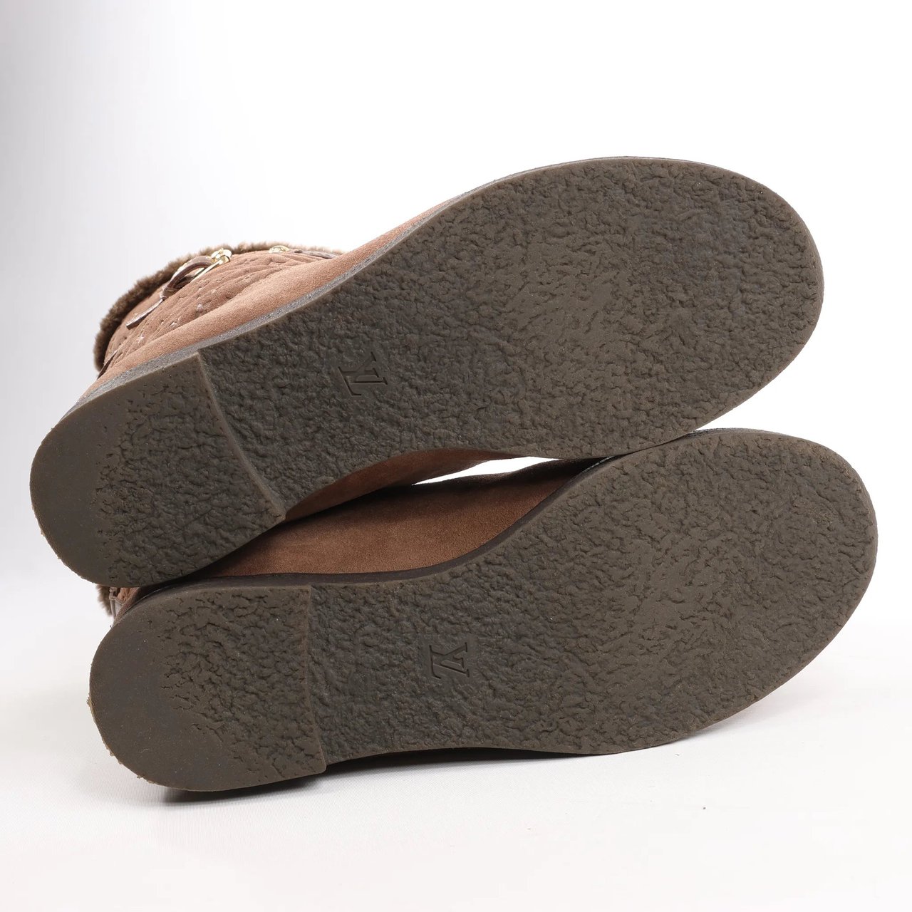 Louis Vuitton Louis Vuitton 11 years Suede Boots in Brown, Size 40 EU Bruin