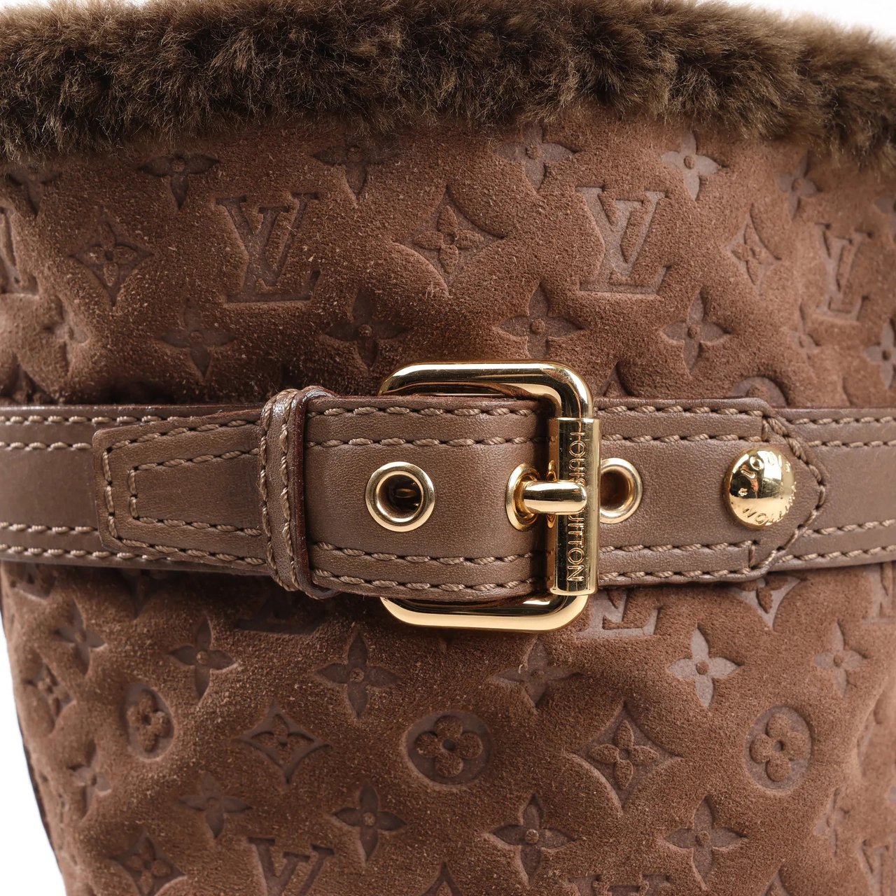 Louis Vuitton Louis Vuitton 11 years Suede Boots in Brown, Size 40 EU Bruin