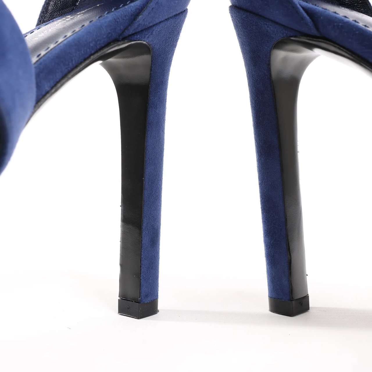 Louis Vuitton Louis Vuitton 19-year Suede Heels in Navy Blue, Size 38 EU Navy