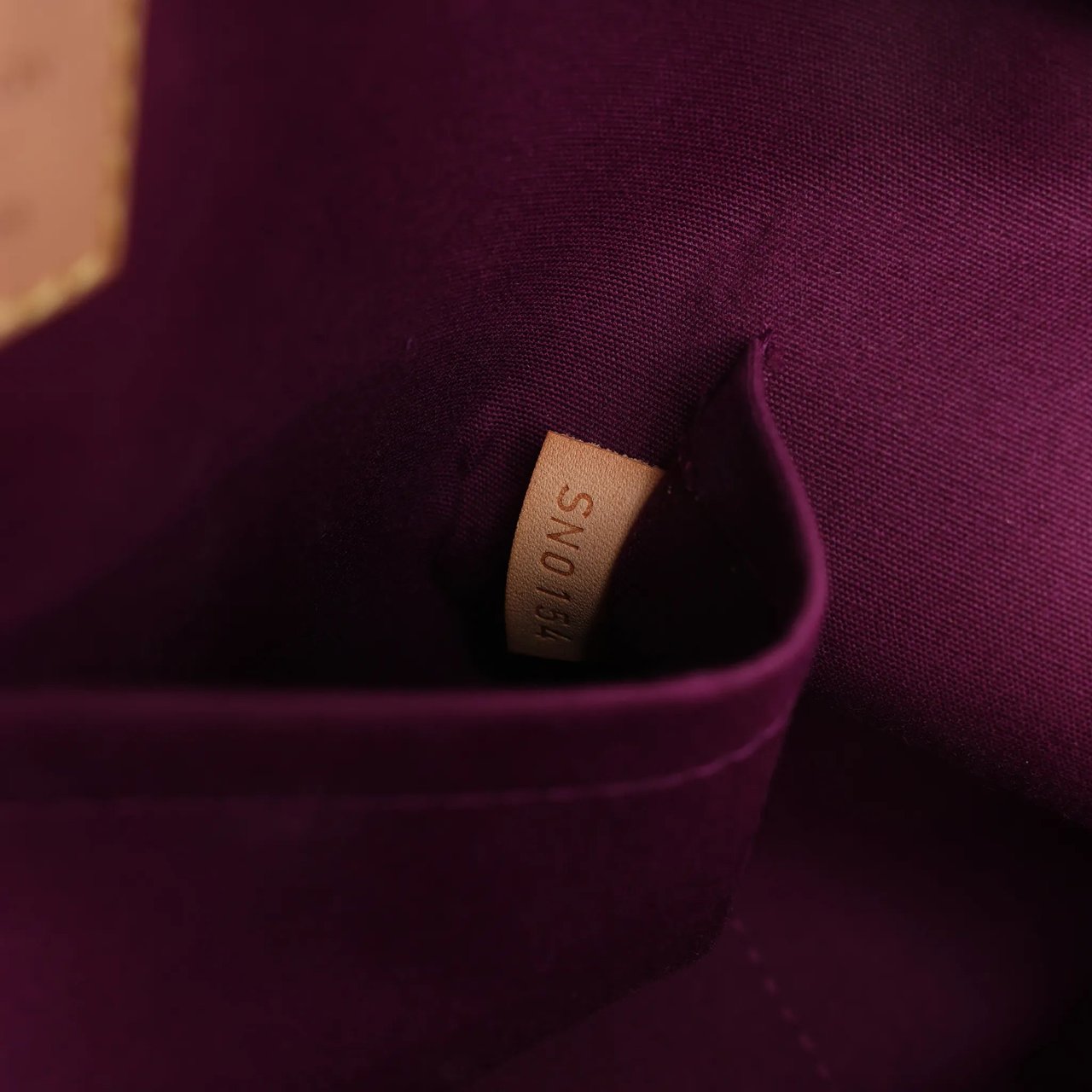 Louis Vuitton Louis Vuitton Alma GM Vernis Handbag in Burgundy M93594 Maroon