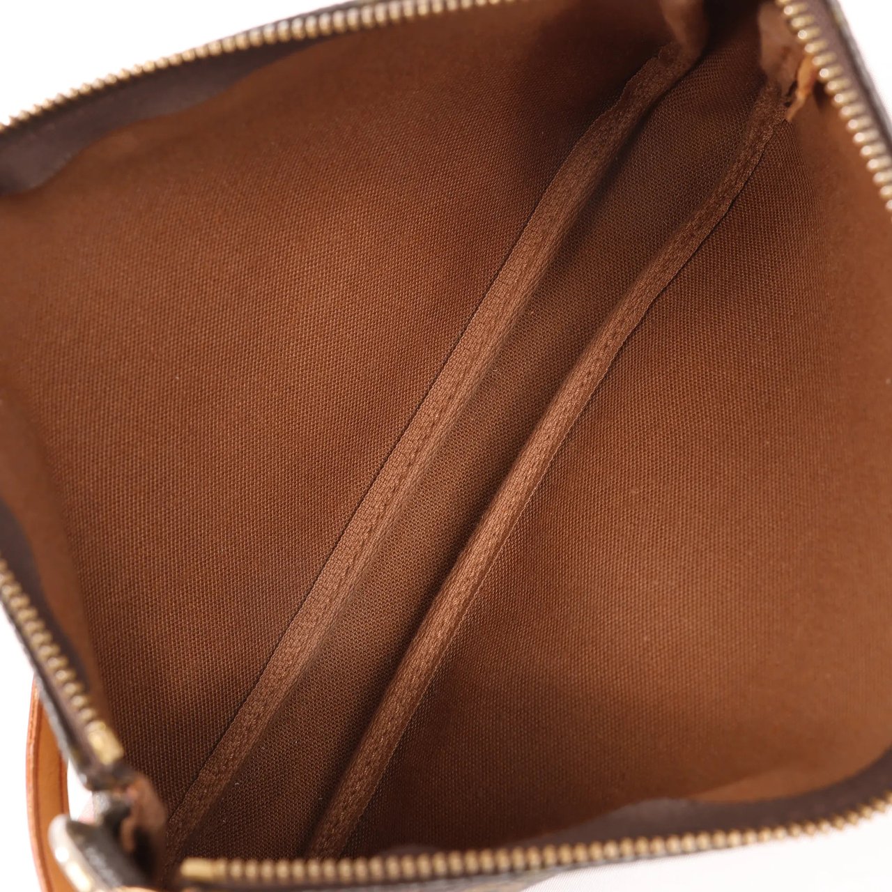 Louis Vuitton Louis Vuitton Pochette Accessoir Monogram Handbag in Brown M51980 Bruin