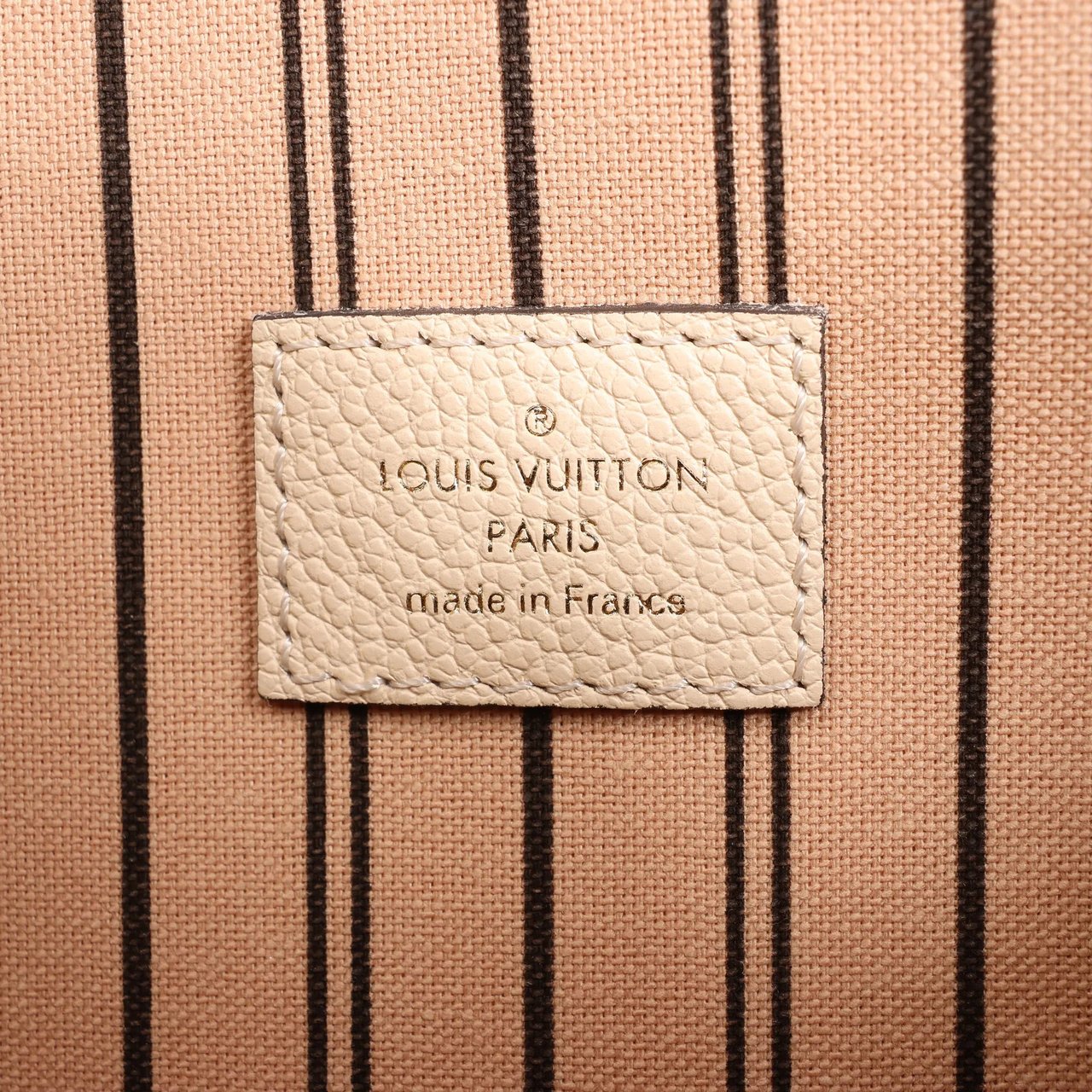 Louis Vuitton Louis Vuitton Pochette Metis MM Monogram Empreinte Crossbody Bag in Pink M44300 Roze