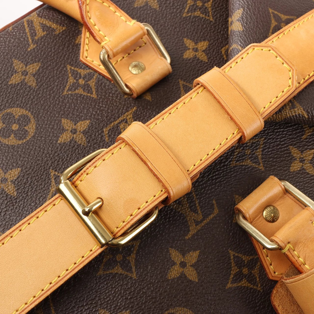 Louis Vuitton Louis Vuitton Cruiser 40 Monogram Canvas Travel Bag in Brown M41139 Bruin