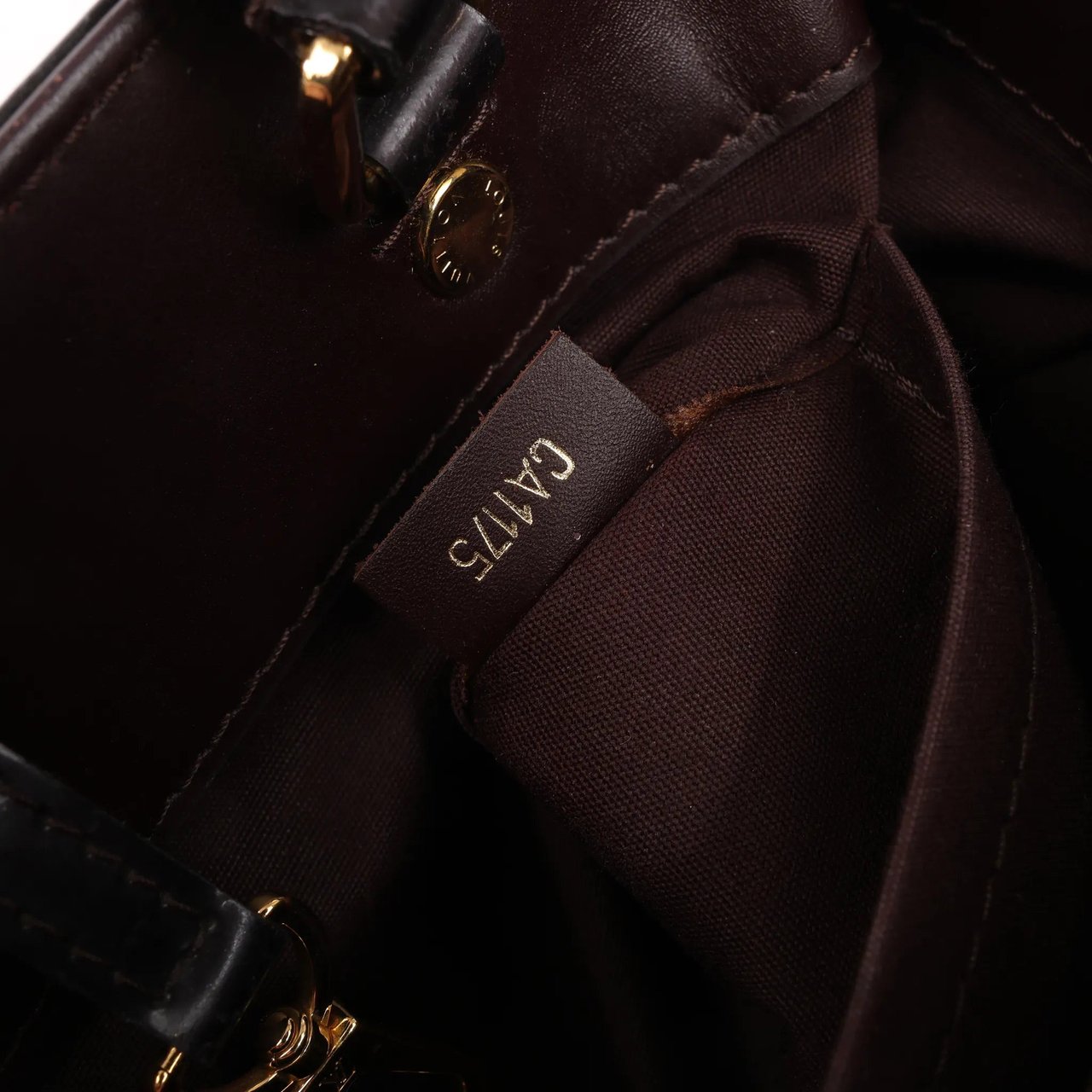 Louis Vuitton Louis Vuitton Montaigne BB Vernis Patent Leather 2Way Handbag in Dark Purple M50403 Maroon