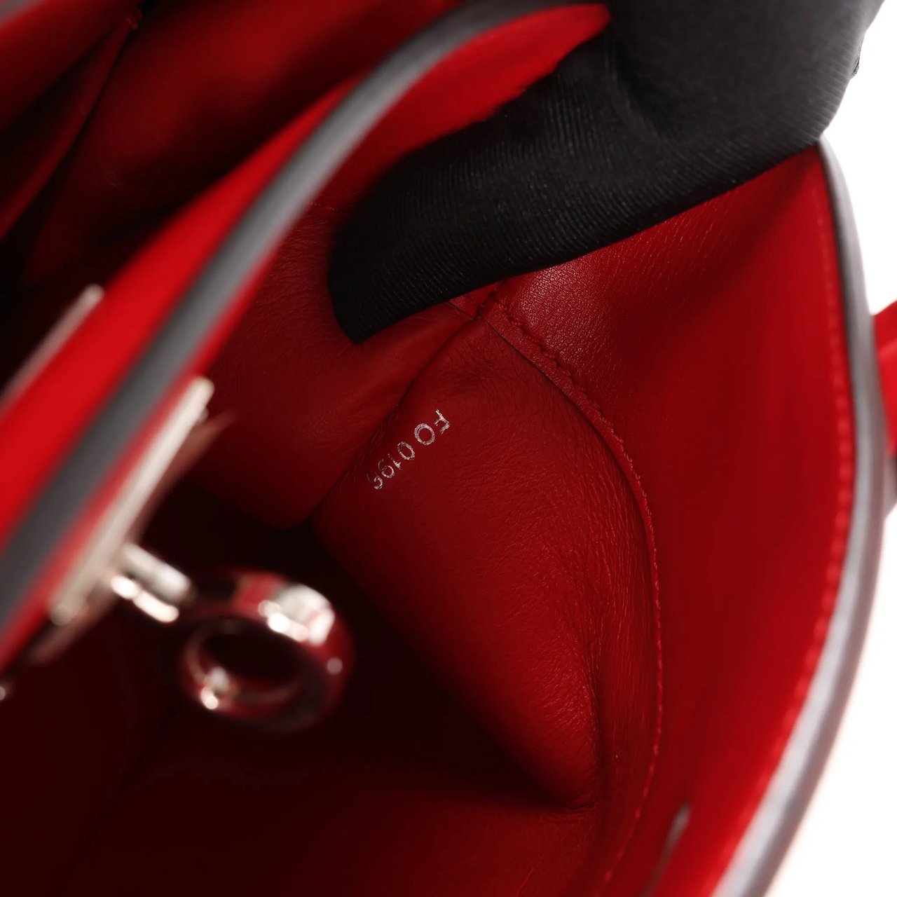 Louis Vuitton Louis Vuitton City Steamer PM Taurillon 2Way Handbag in Red M51030 Divers