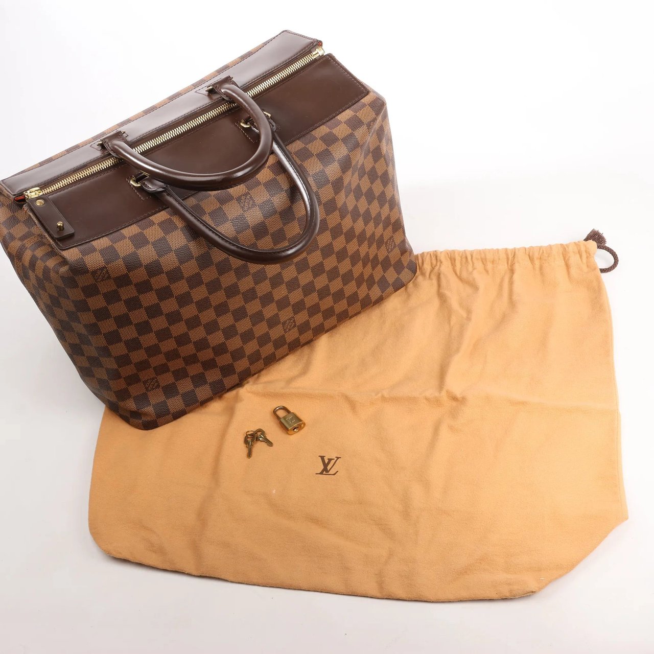 Louis Vuitton Louis Vuitton Greenwich PM Damier Ebene Handbag in Brown N41165 Bruin