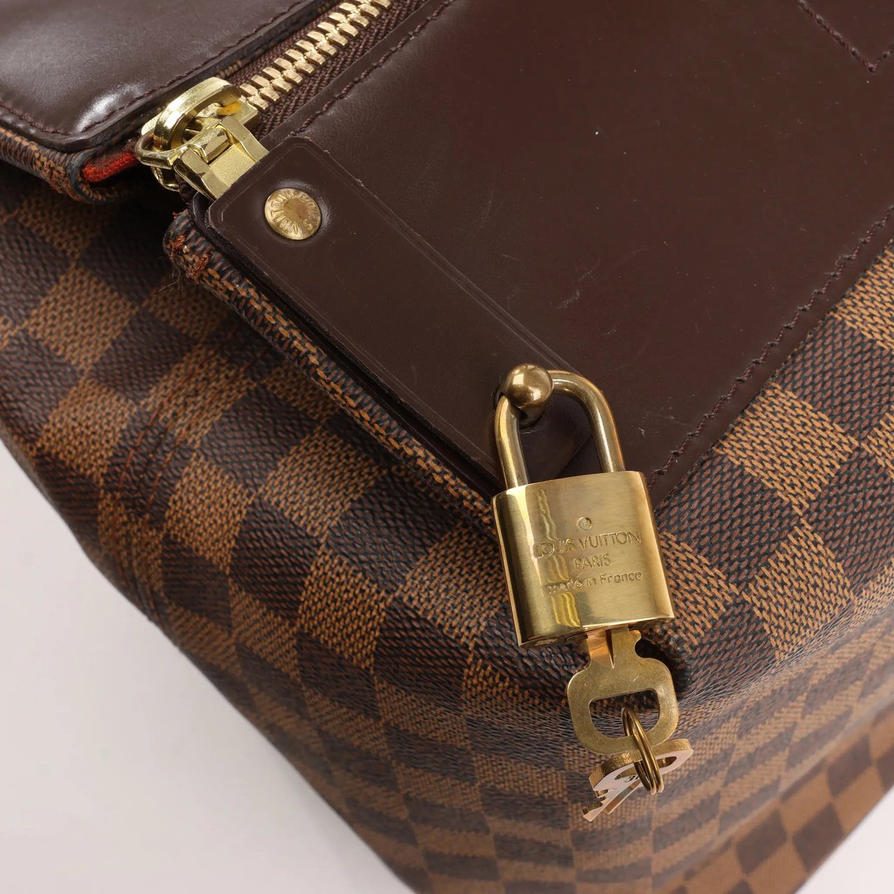 Louis Vuitton Louis Vuitton Greenwich PM Damier Ebene Handbag in Brown N41165 Bruin
