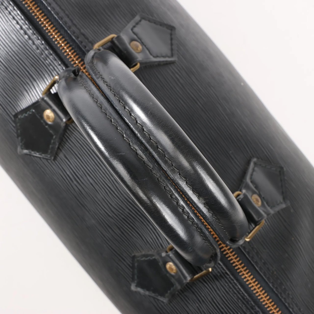 Louis Vuitton Louis Vuitton Speedy 35 Epi Leather Handbag in Black M42992 Zwart