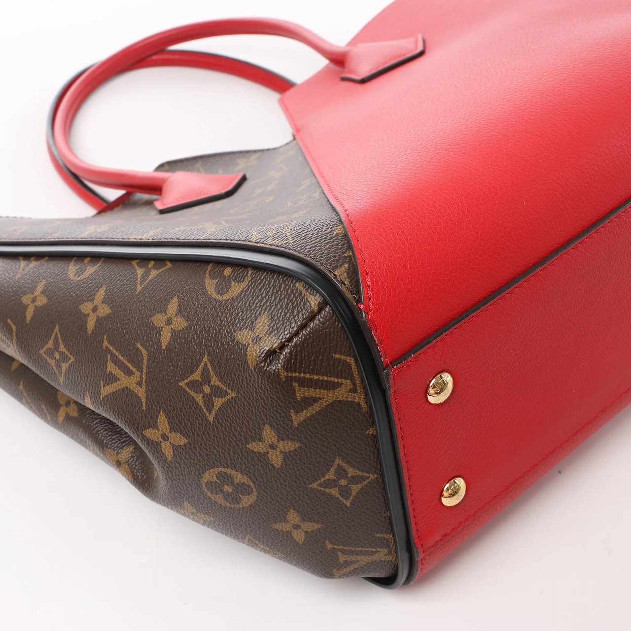 Louis Vuitton Louis Vuitton Damier Monogram Kimono MM Handbag in Red M40459 Divers