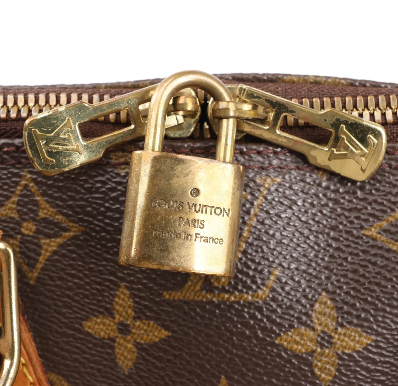 Louis Vuitton Louis Vuitton Monogram Canvas Alma PM Handbag in Brown M51130 Bruin