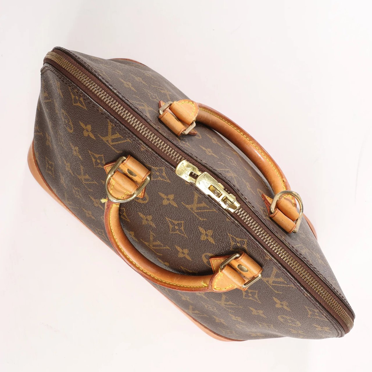 Louis Vuitton Louis Vuitton Monogram Canvas Alma PM Handbag in Brown M51130 Bruin