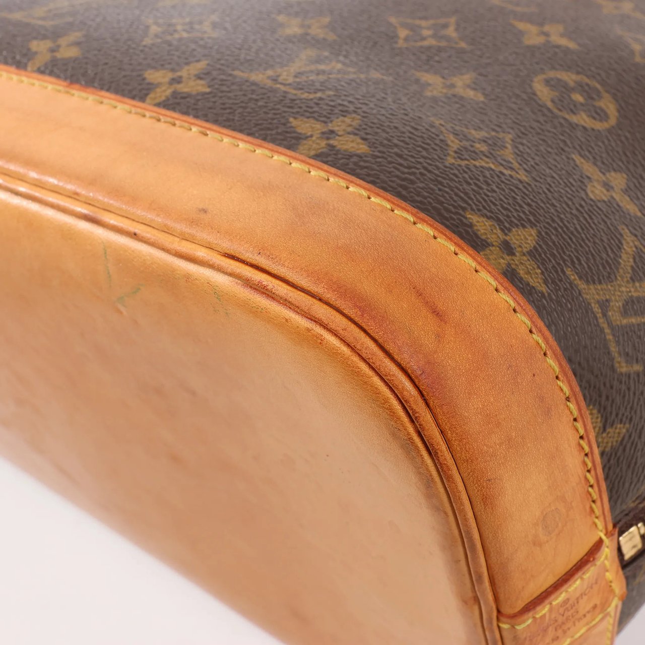 Louis Vuitton Louis Vuitton Monogram Canvas Alma PM Handbag in Brown M51130 Bruin