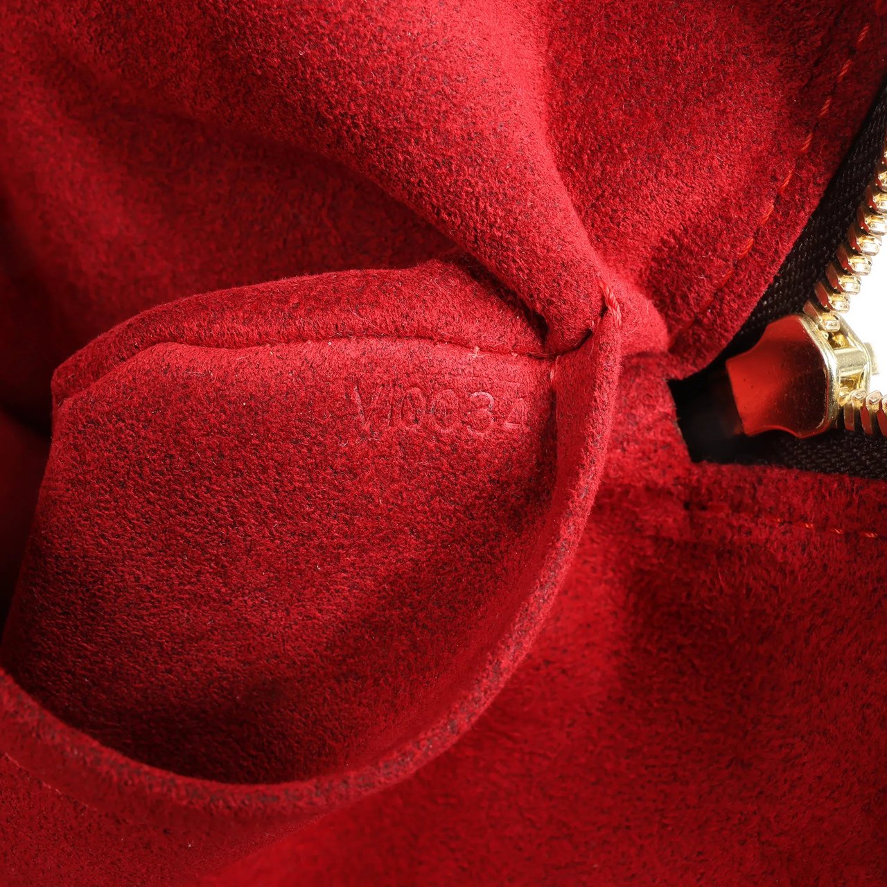 Louis Vuitton Louis Vuitton Monogram Coussin GM Shoulder Bag M51141 Bruin