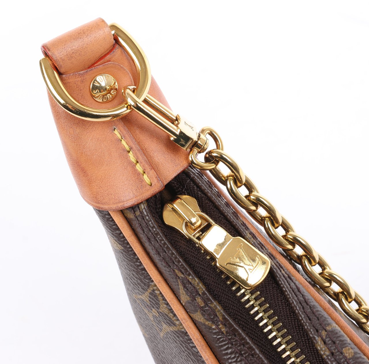 Louis Vuitton Louis Vuitton Monogram Loop Shoulder bag M81098 Bruin