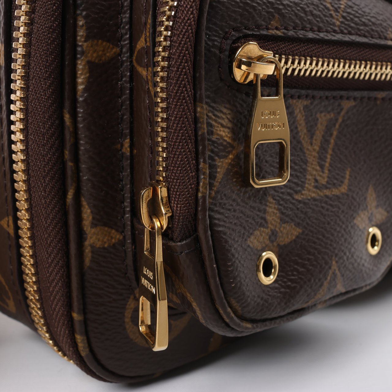 Louis Vuitton Louis Vuitton Monogram Utility Crossbody Bag M80446 Bruin