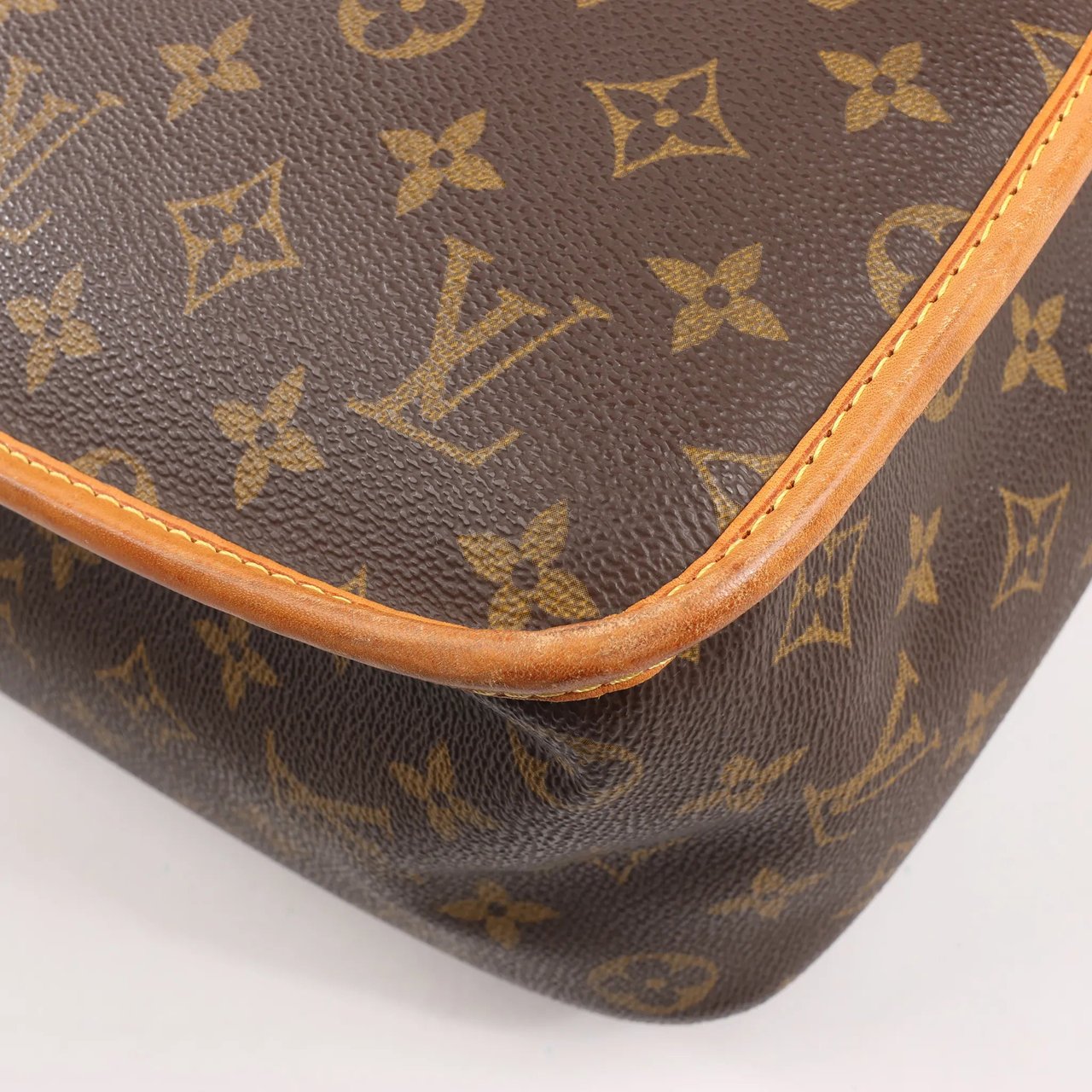 Louis Vuitton Louis Vuitton Monogram Jypsiere GM Shoulder Bag M42249 Bruin
