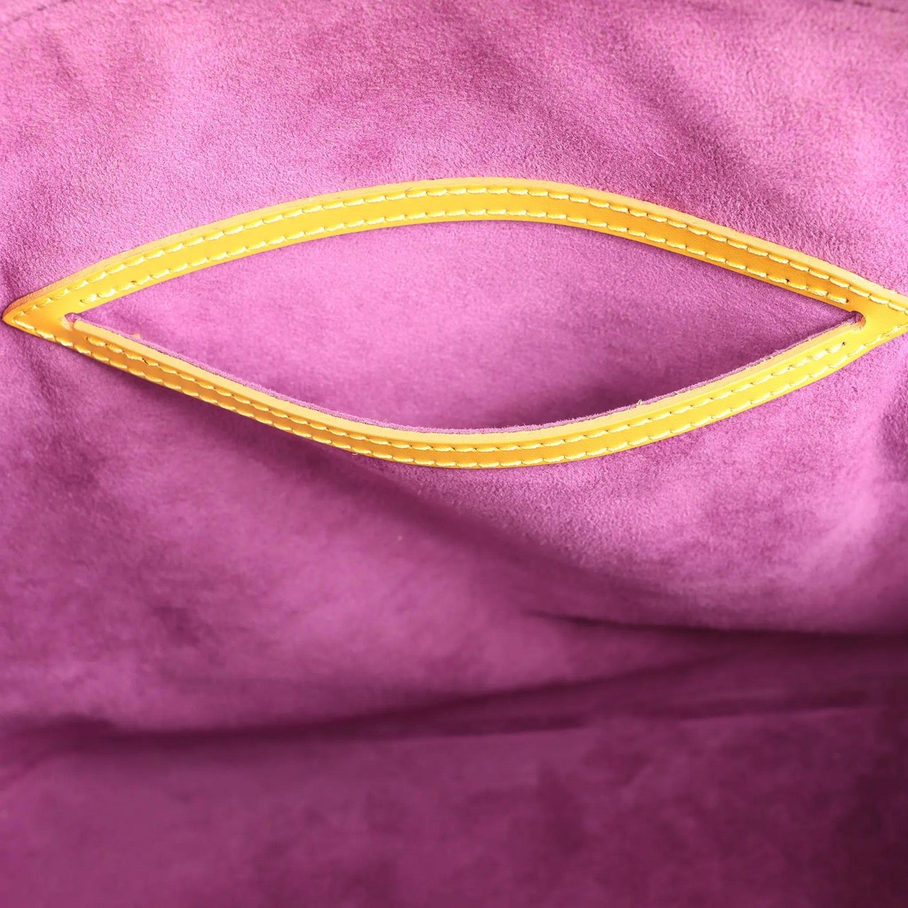 Louis Vuitton Louis Vuitton Alma PM Epi Leather Handbag in Yellow M40619 Geel