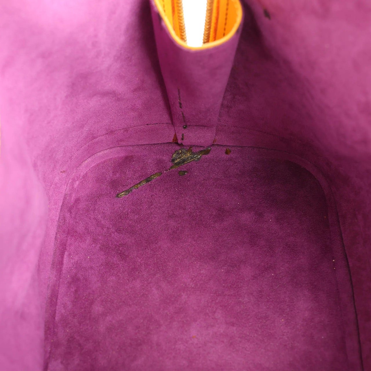 Louis Vuitton Louis Vuitton Alma PM Epi Leather Handbag in Yellow M40619 Geel