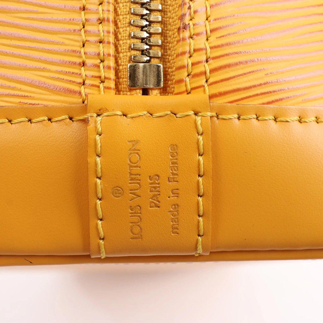 Louis Vuitton Louis Vuitton Alma PM Epi Leather Handbag in Yellow M40619 Geel