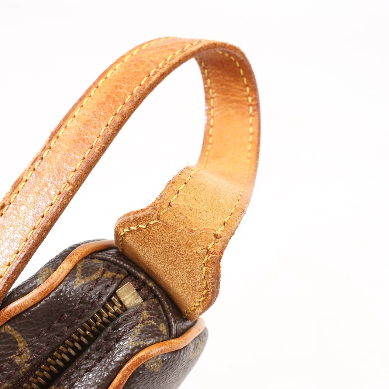 Louis Vuitton Louis Vuitton Monogram Pochette Croissant Shoulder Bag in Brown M51510 Bruin