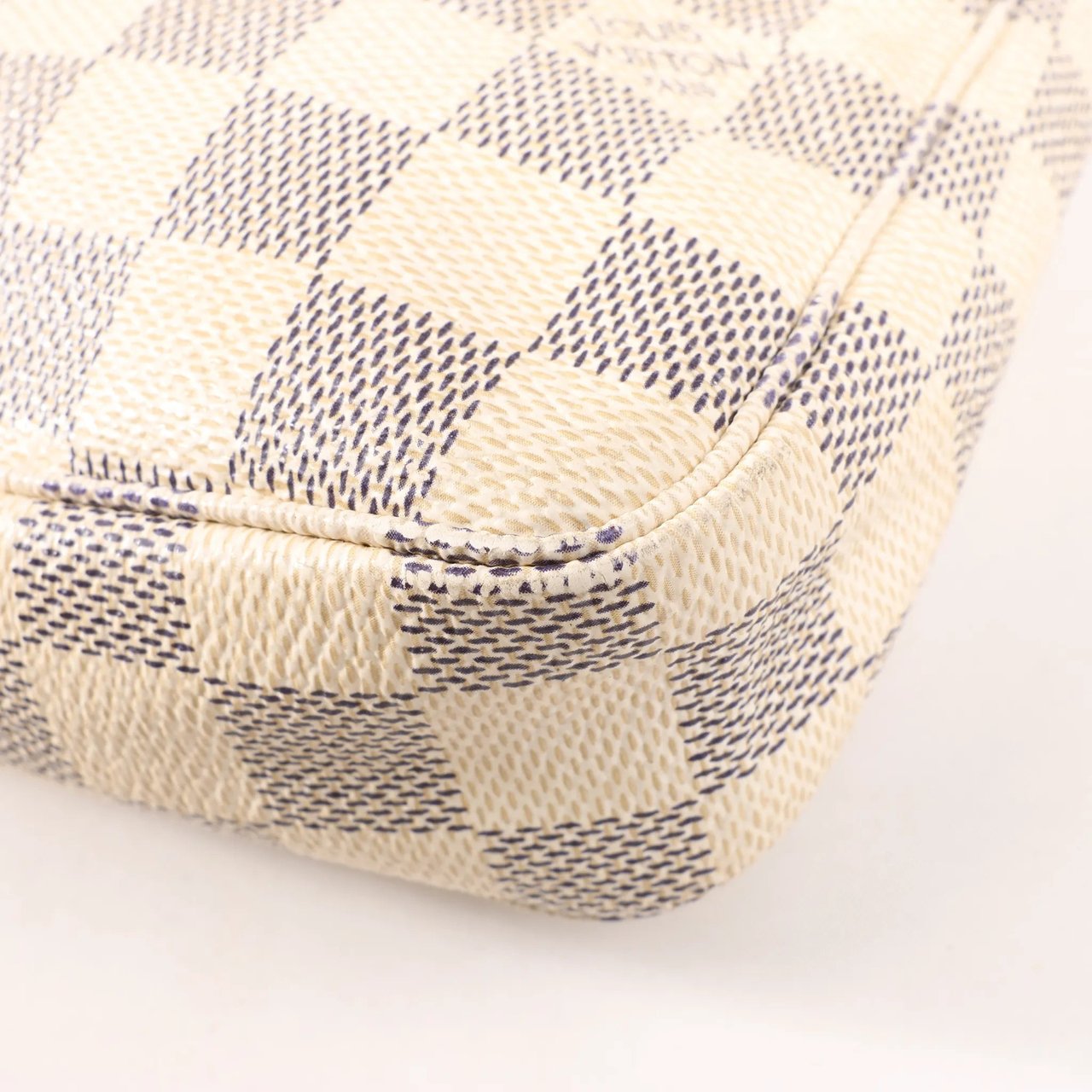 Louis Vuitton Louis Vuitton Pochette Accessoire Damier Azur Handbag in Beige N41207 Beige