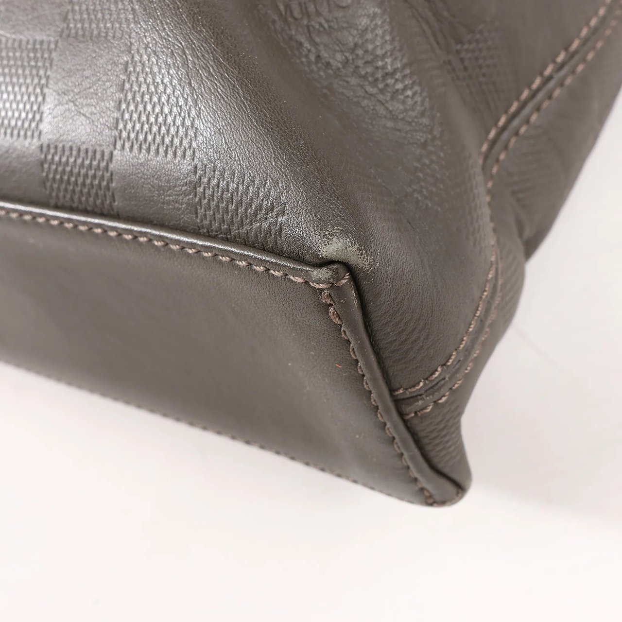 Louis Vuitton Louis Vuitton Damier Infini Porte-Documents Jour Handbag in Khaki Bruin