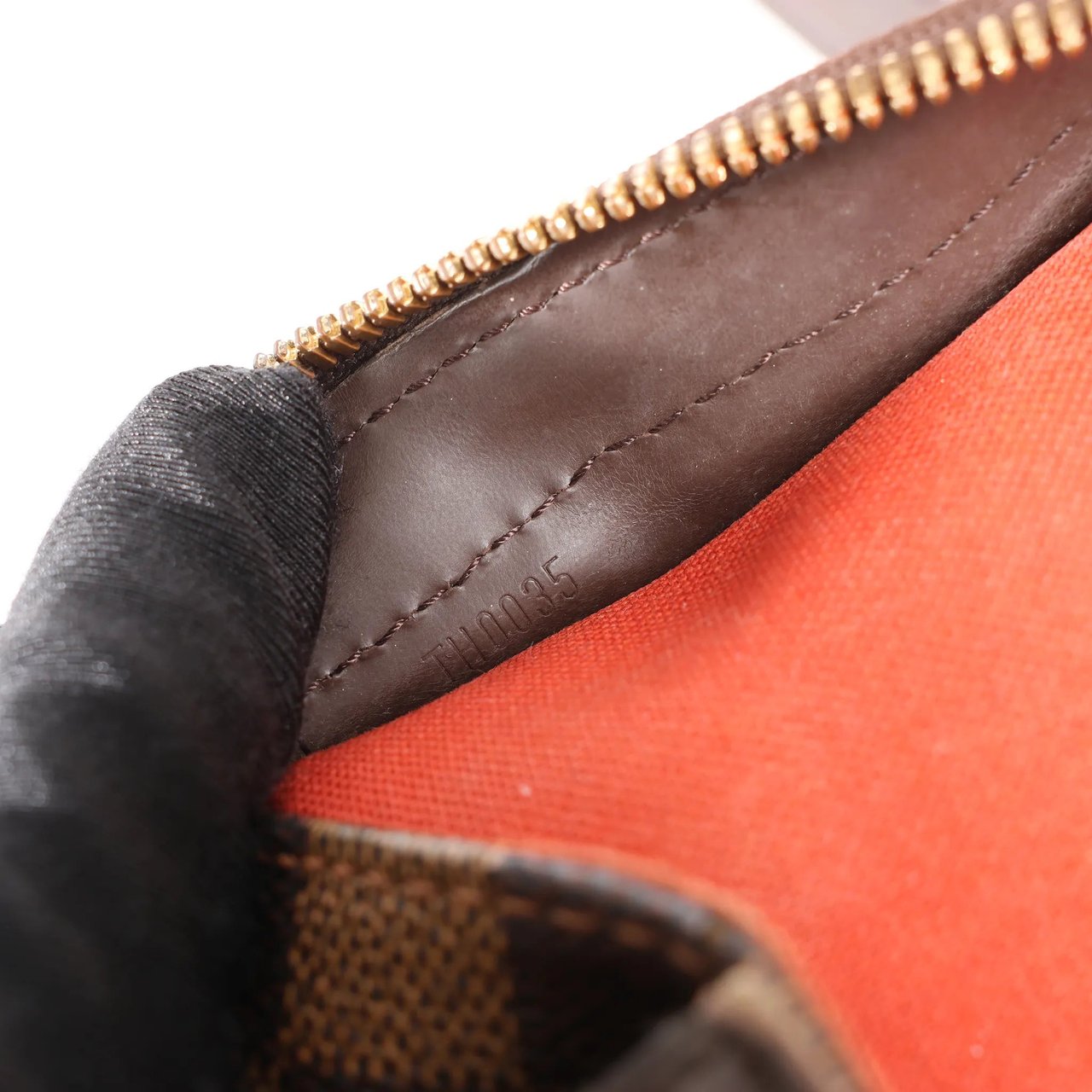 Louis Vuitton Louis Vuitton Chelsea Damier Ebene Shoulder Bag in Brown N51119 Bruin