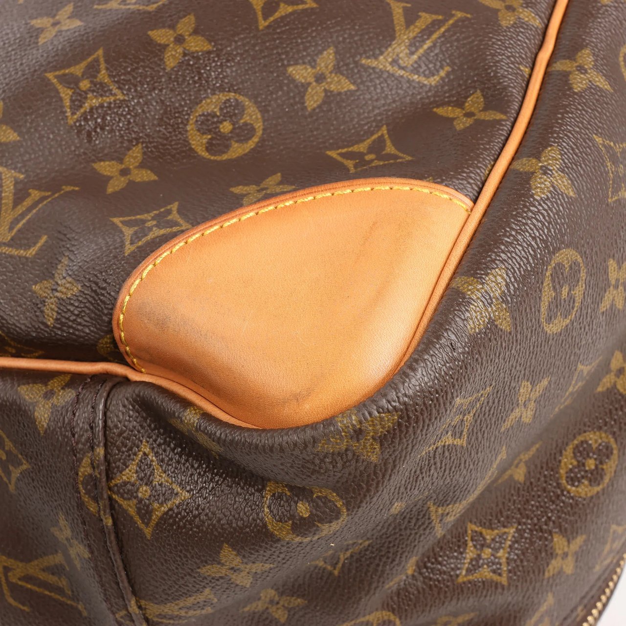 Louis Vuitton Louis Vuitton Sirius 65 Monogram Canvas Travel Bag in Brown Bruin