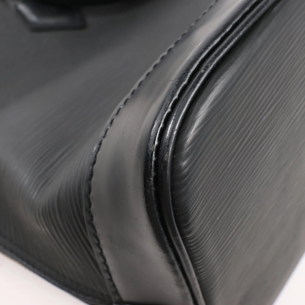 Louis Vuitton Louis Vuitton Epi Leather Alma PM Handbag in Black M52142 Zwart