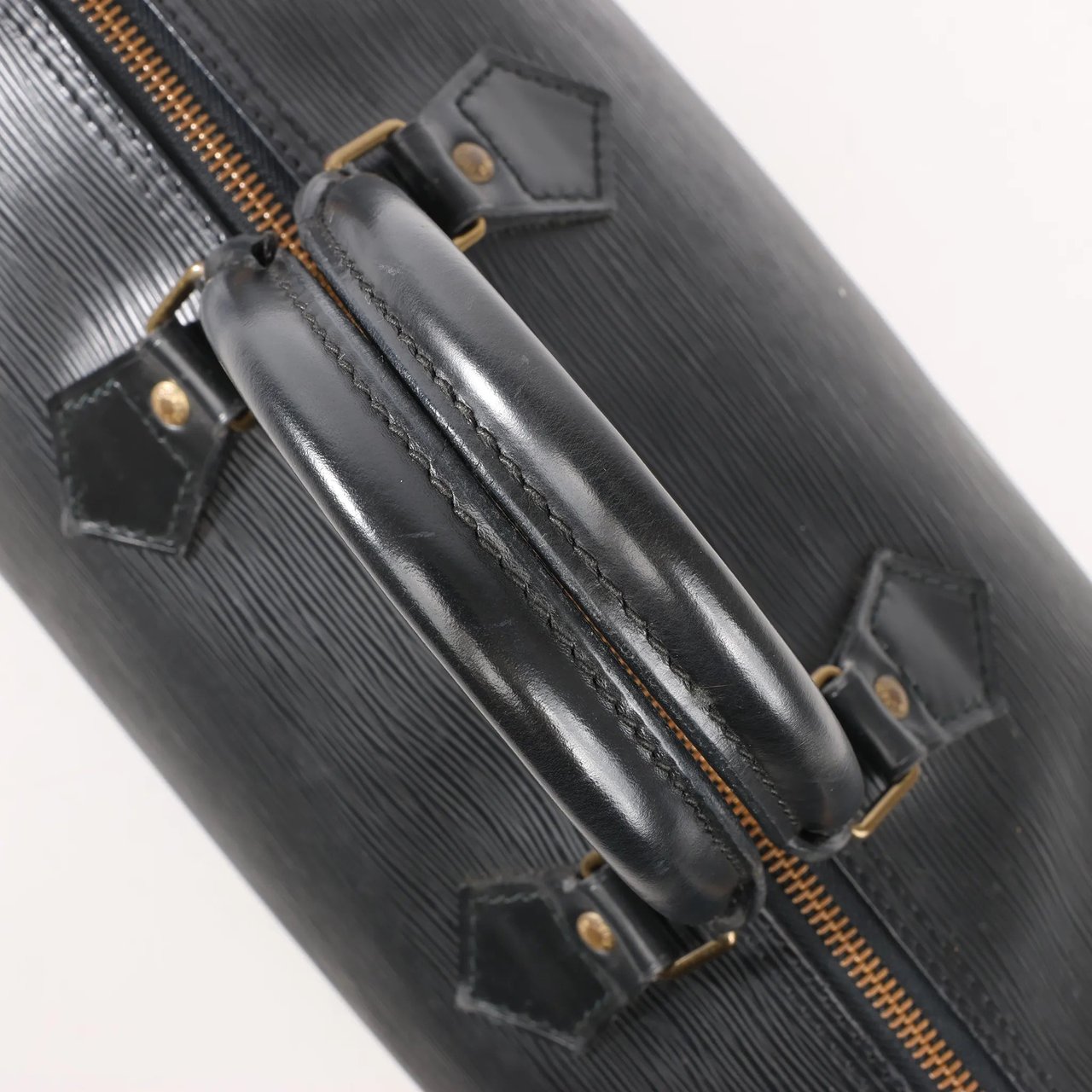 Louis Vuitton Louis Vuitton Speedy 35 Epi Leather Handbag in Black M42992 Zwart